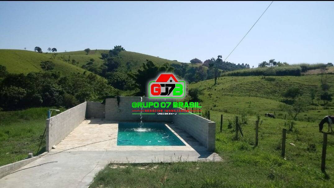 Chácara, 5 quartos, 5250 m² - Foto 1