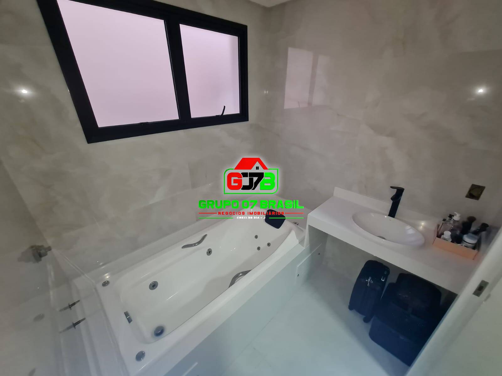 Casa, 3 quartos, 220 m² - Foto 13