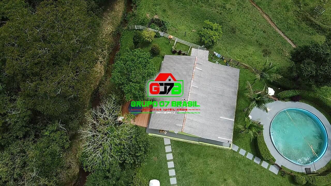 Sítio à venda com 3 quartos, 200m² - Foto 22