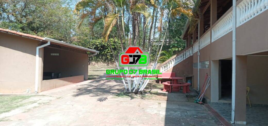 Chácara à venda com 5 quartos, 450m² - Foto 5