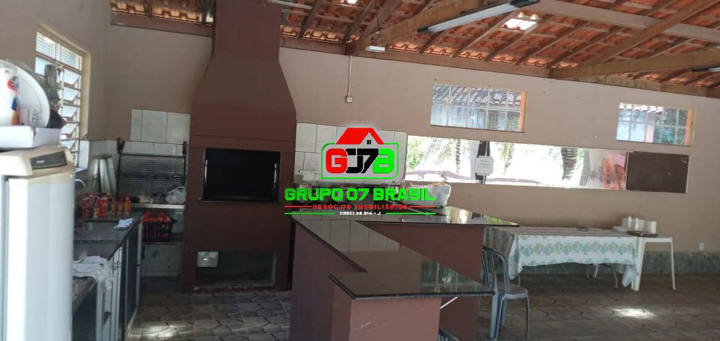 Chácara à venda com 5 quartos, 450m² - Foto 13