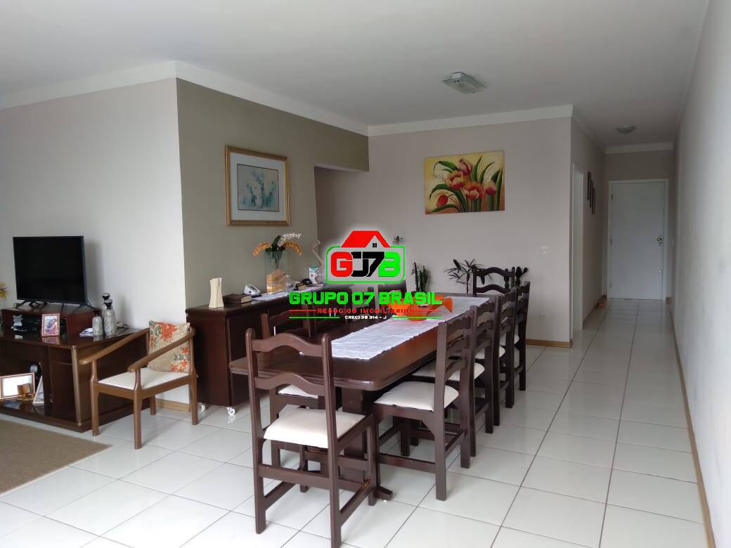 Casa de Condomínio à venda com 4 quartos, 215m² - Foto 1
