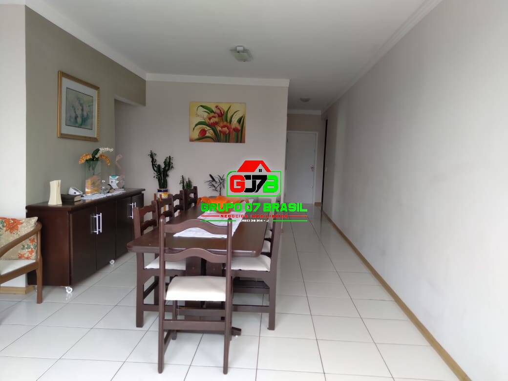 Casa de Condomínio à venda com 4 quartos, 215m² - Foto 8