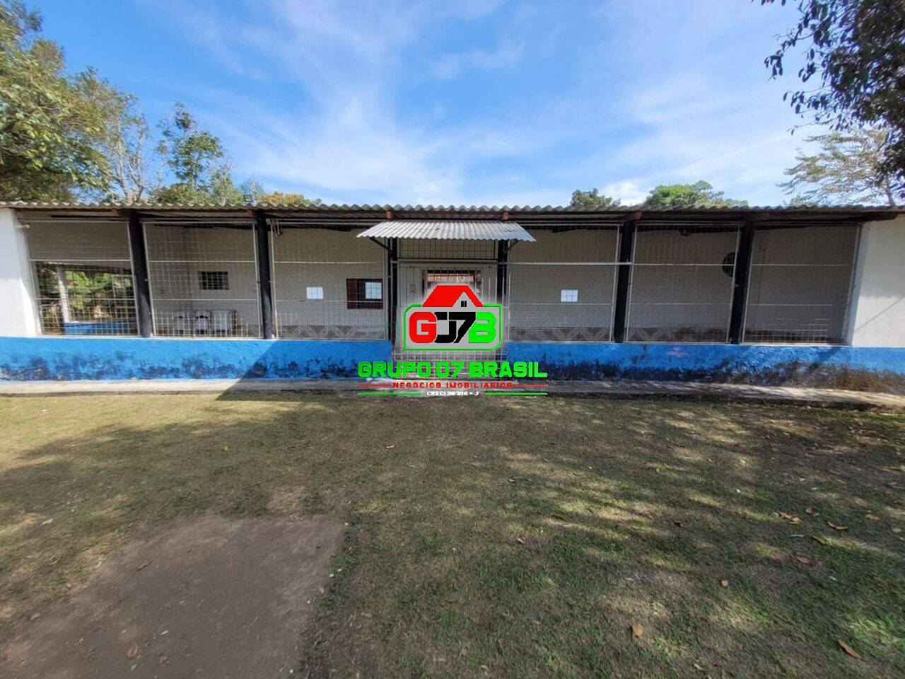 Sítio à venda com 3 quartos, 150m² - Foto 8