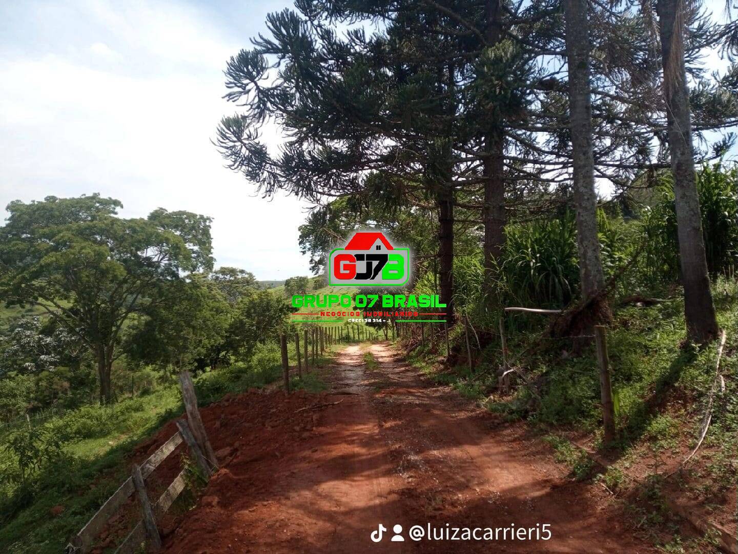 Sítio à venda com 2 quartos, 80m² - Foto 9