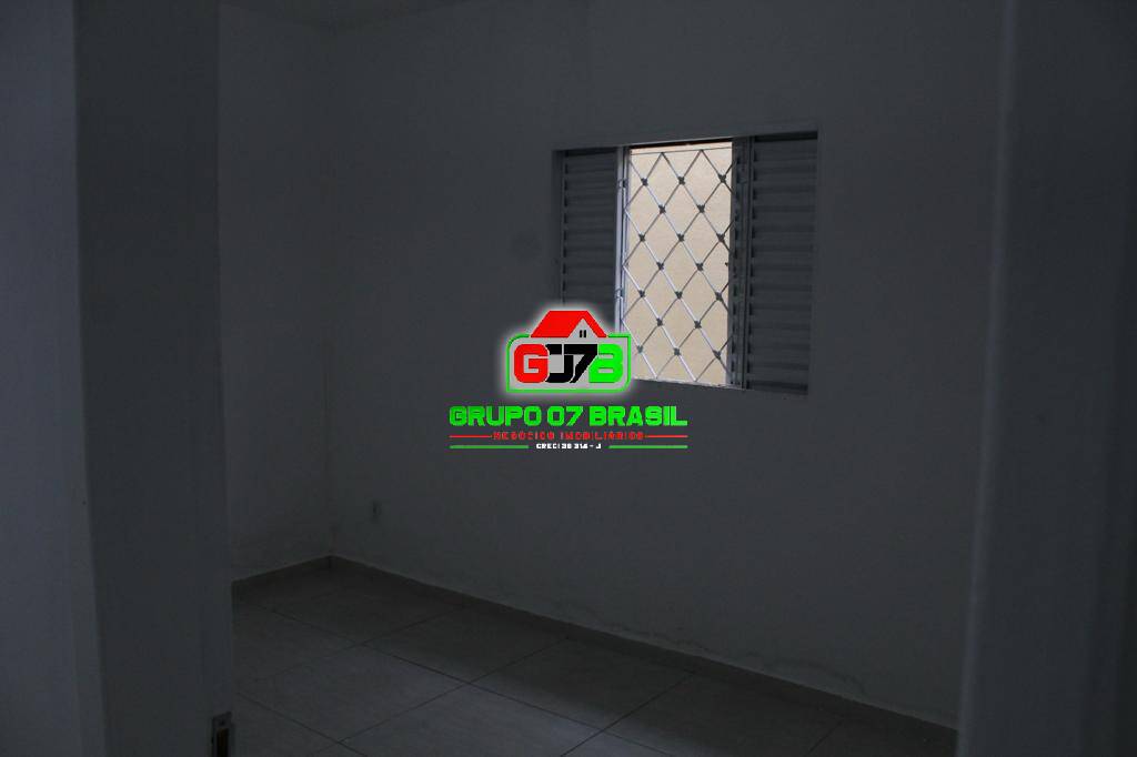 Casa à venda com 2 quartos, 80m² - Foto 6
