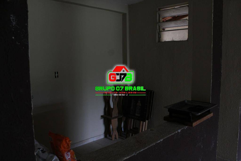 Casa à venda com 2 quartos, 80m² - Foto 21