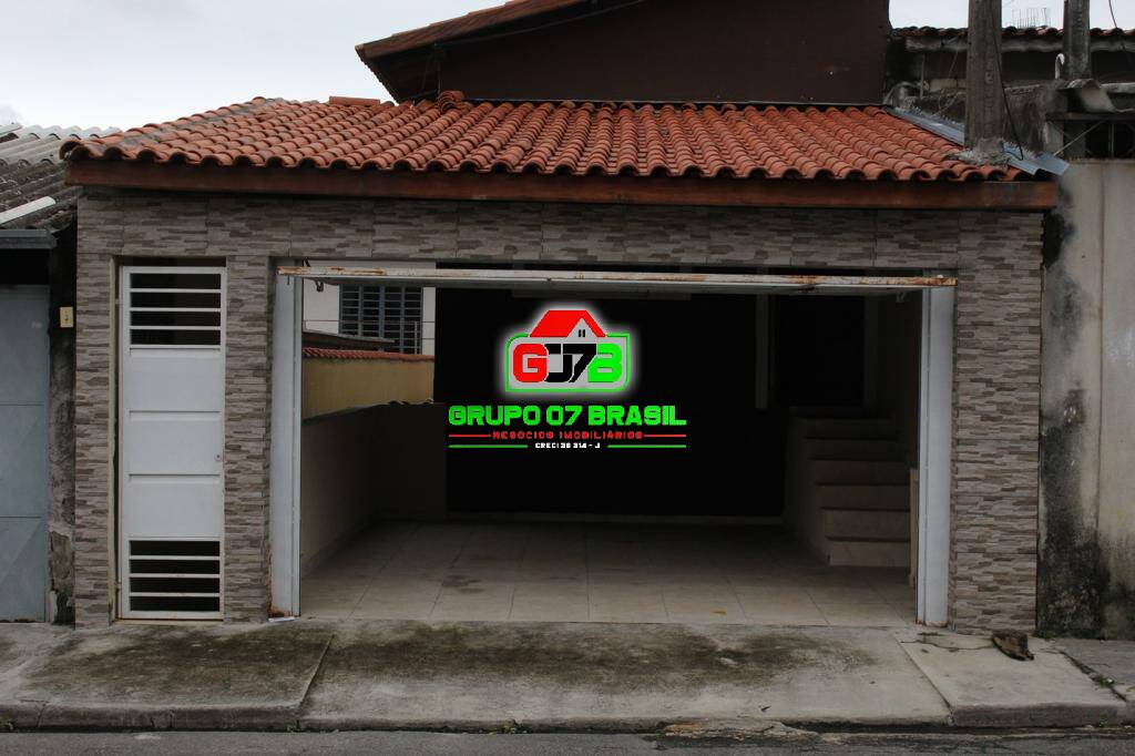 Casa à venda com 2 quartos, 80m² - Foto 2