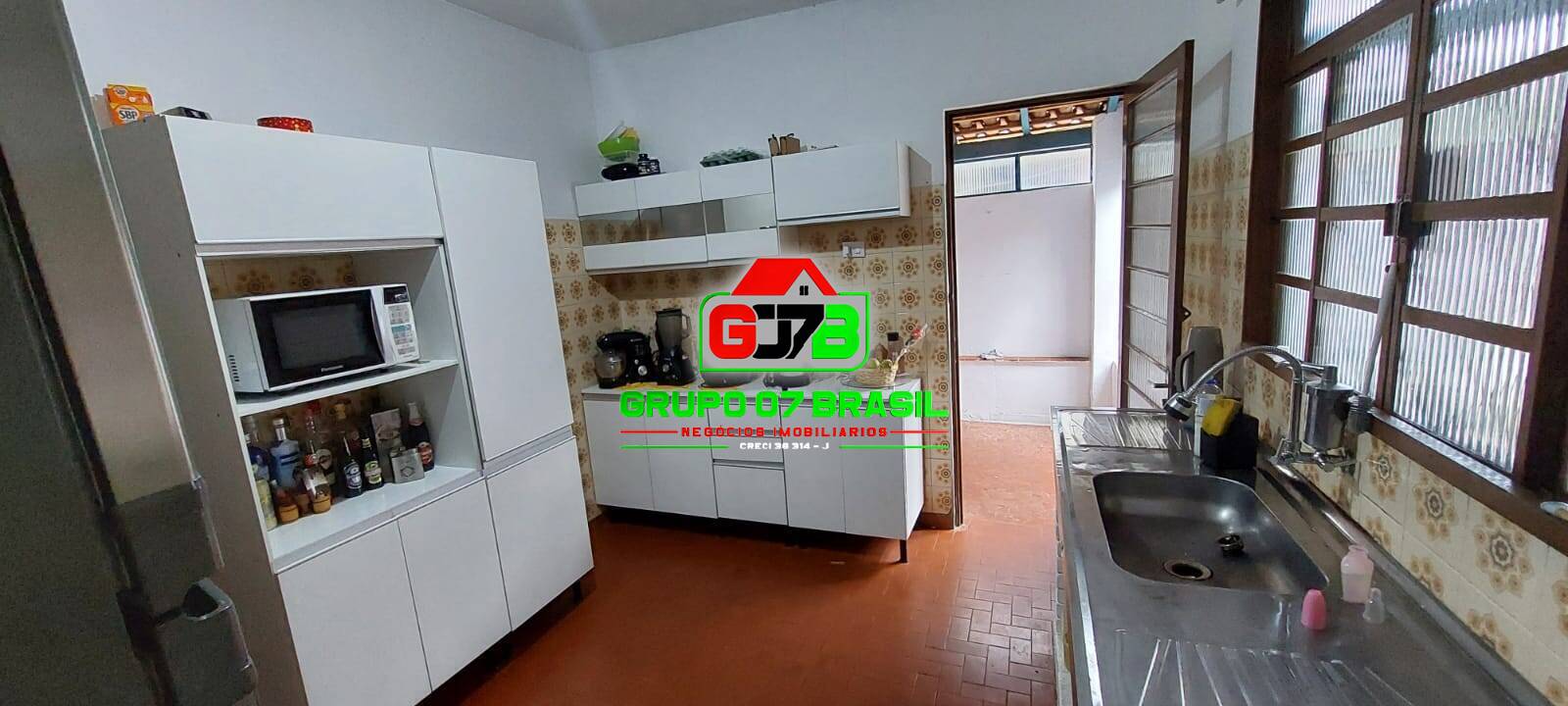 Casa, 4 quartos, 130 m² - Foto 1