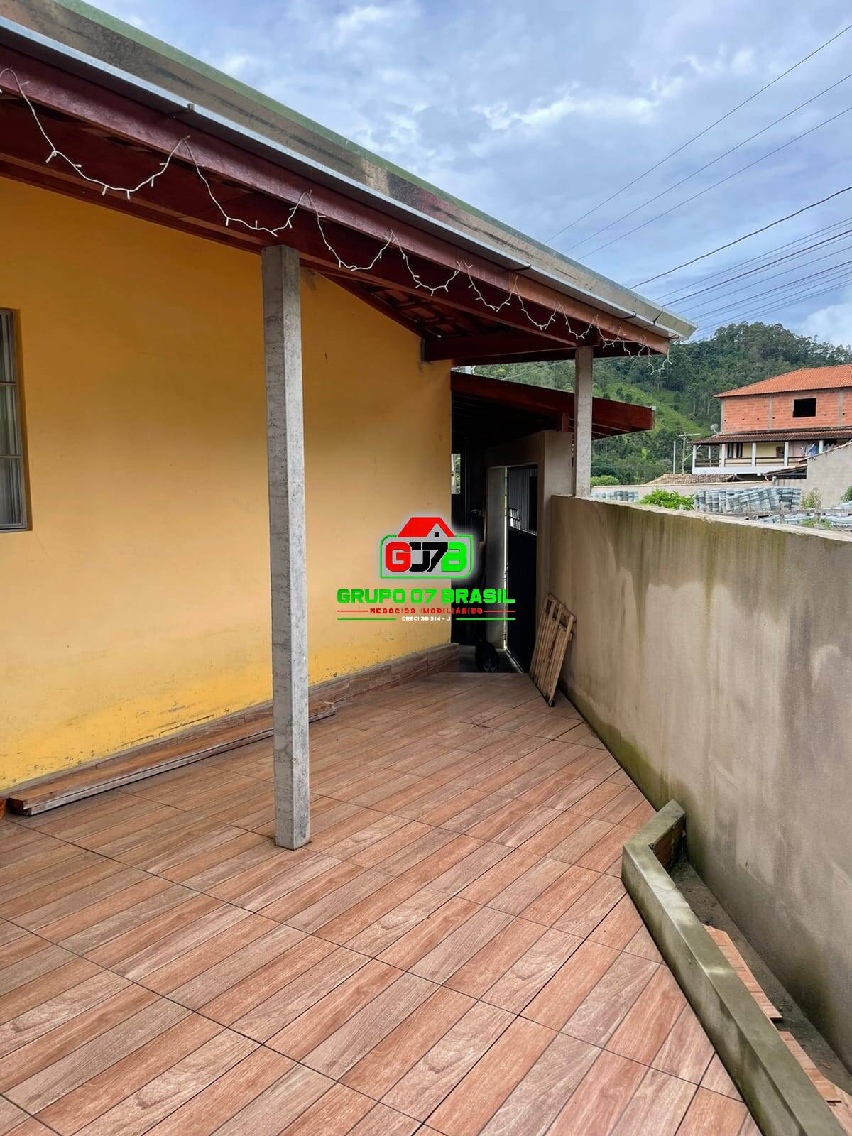 Casa à venda com 3 quartos, 120m² - Foto 3