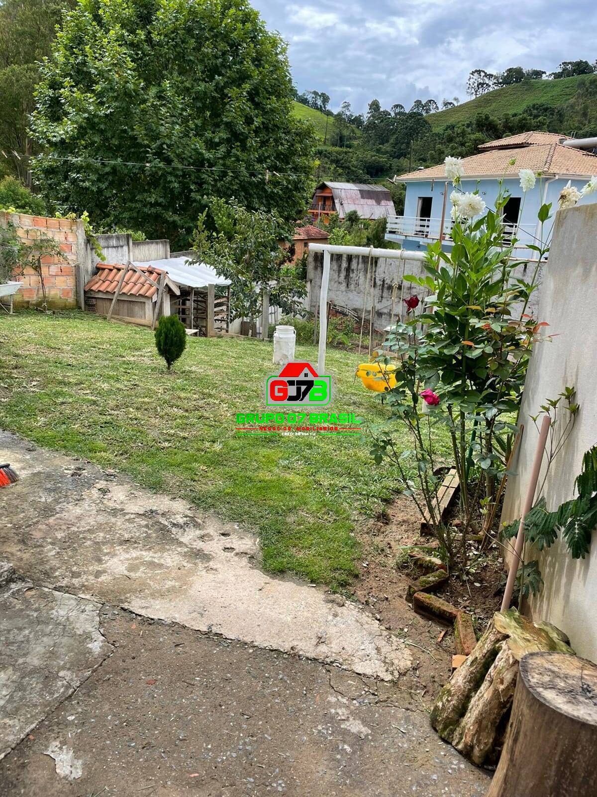 Casa à venda com 3 quartos, 120m² - Foto 4