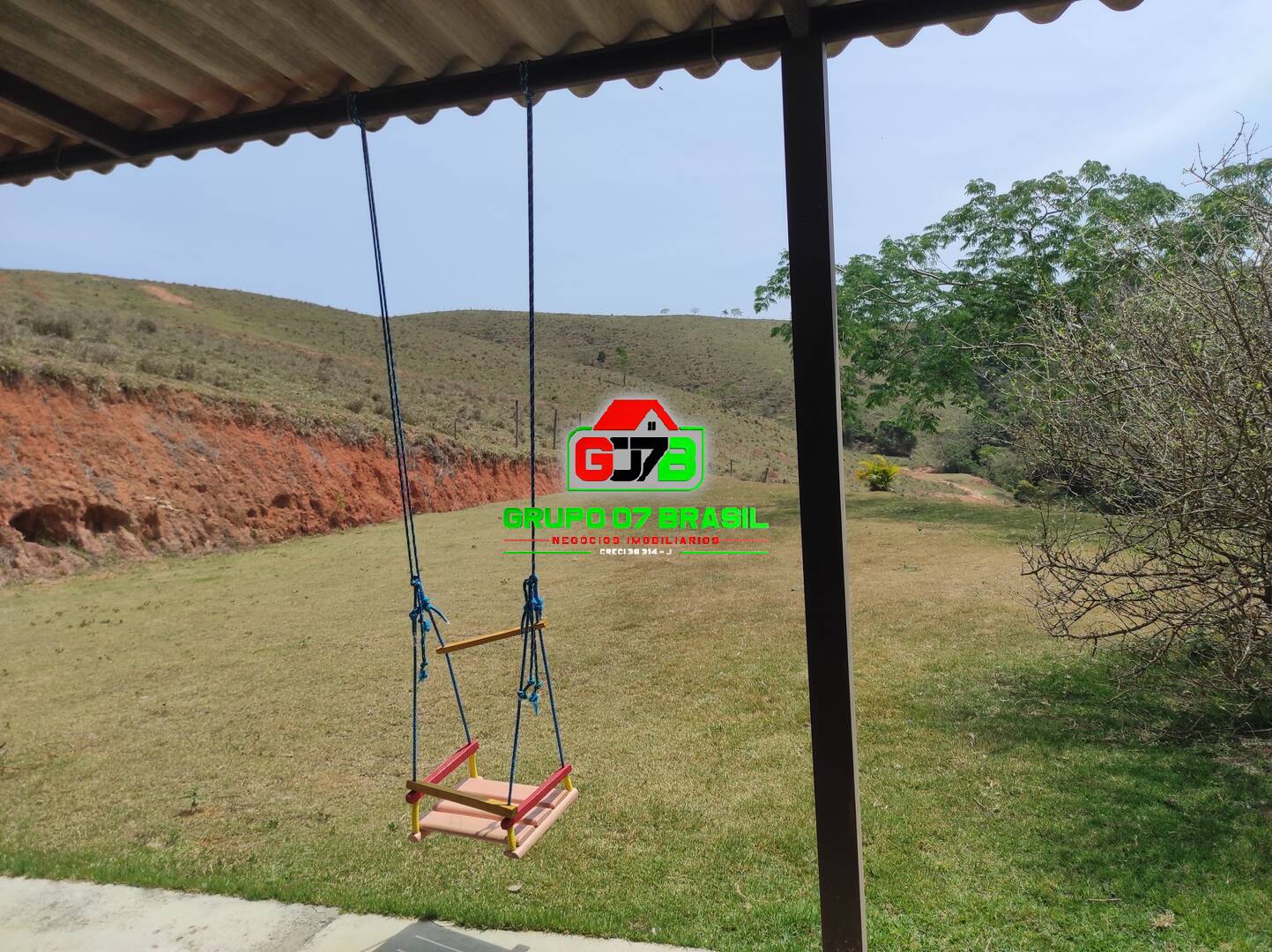 Sítio à venda com 2 quartos, 100m² - Foto 10