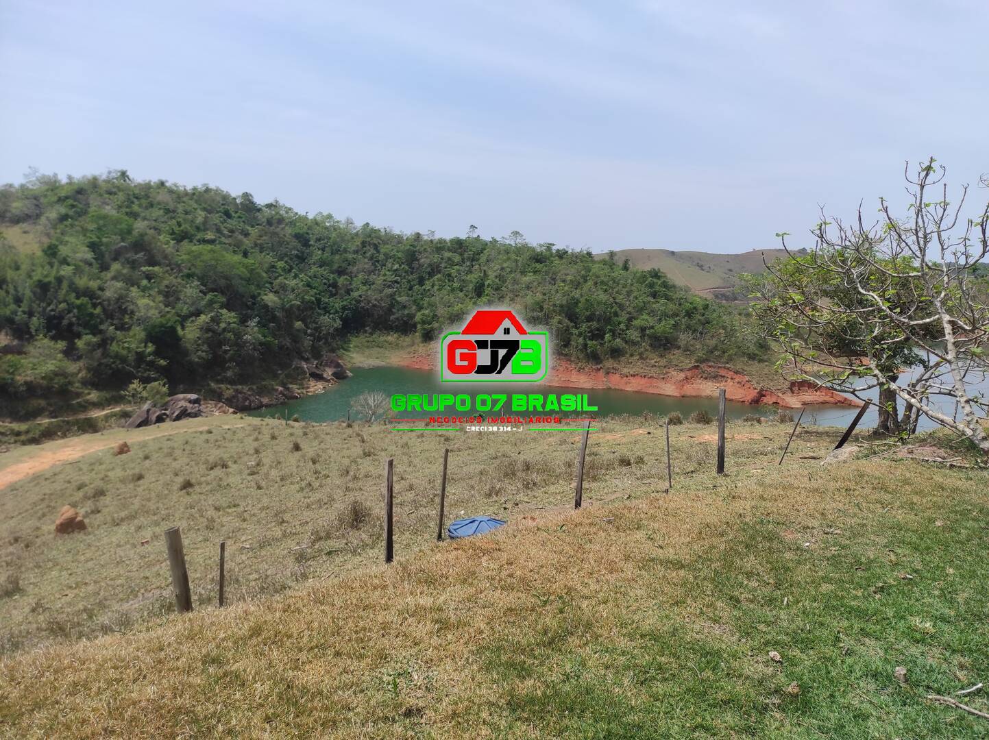 Sítio à venda com 2 quartos, 100m² - Foto 11