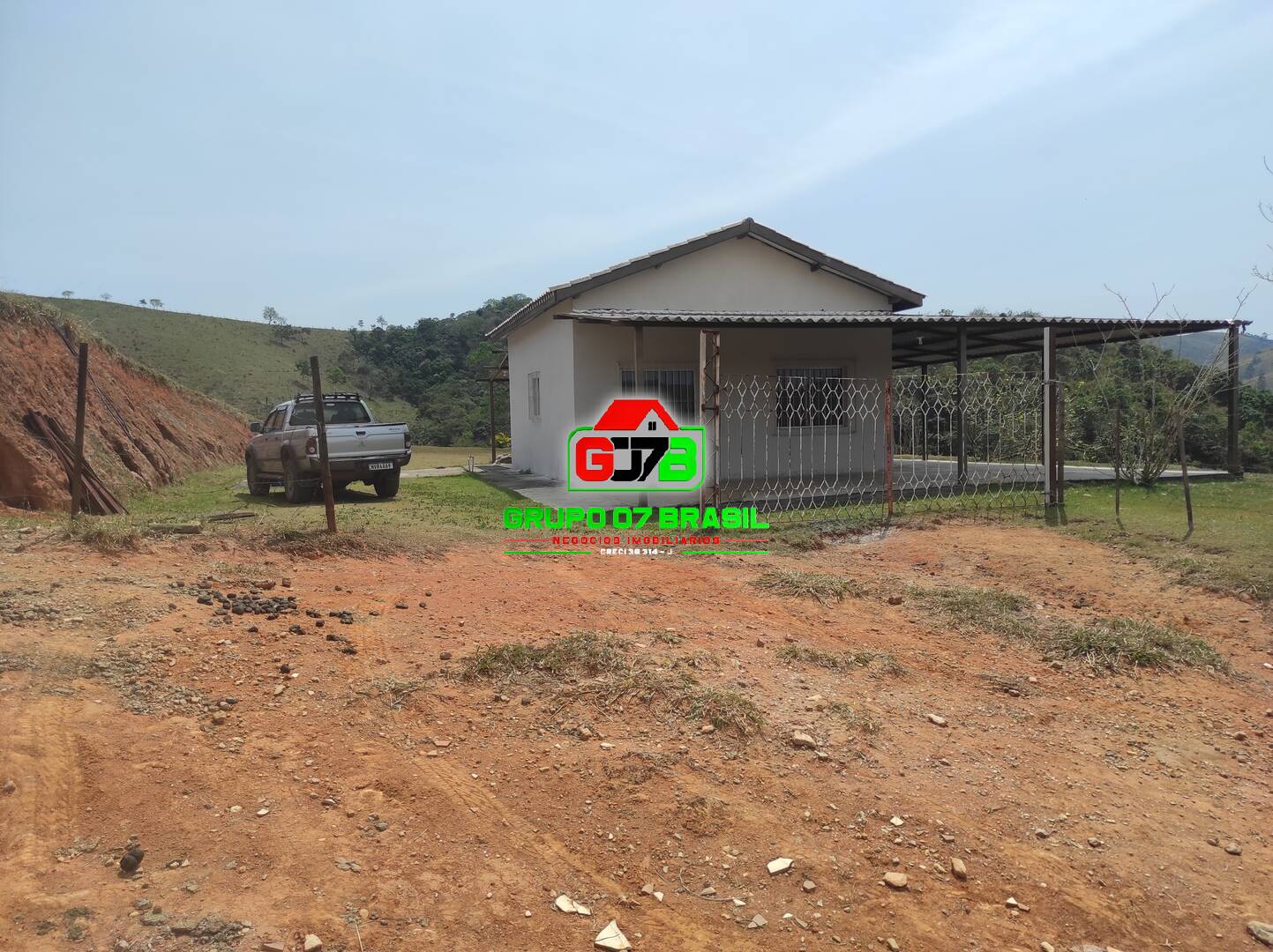 Sítio à venda com 2 quartos, 100m² - Foto 23