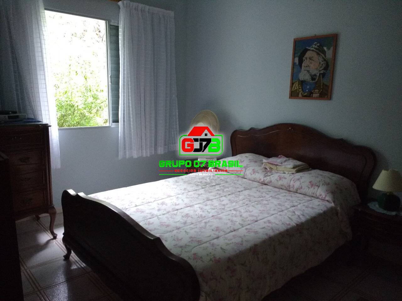 Chácara à venda com 5 quartos, 200m² - Foto 9