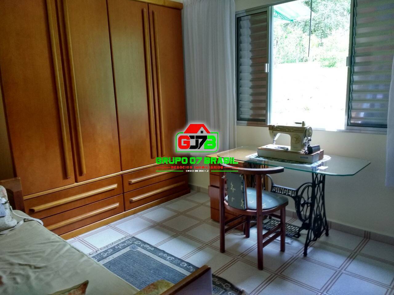 Chácara à venda com 5 quartos, 200m² - Foto 7