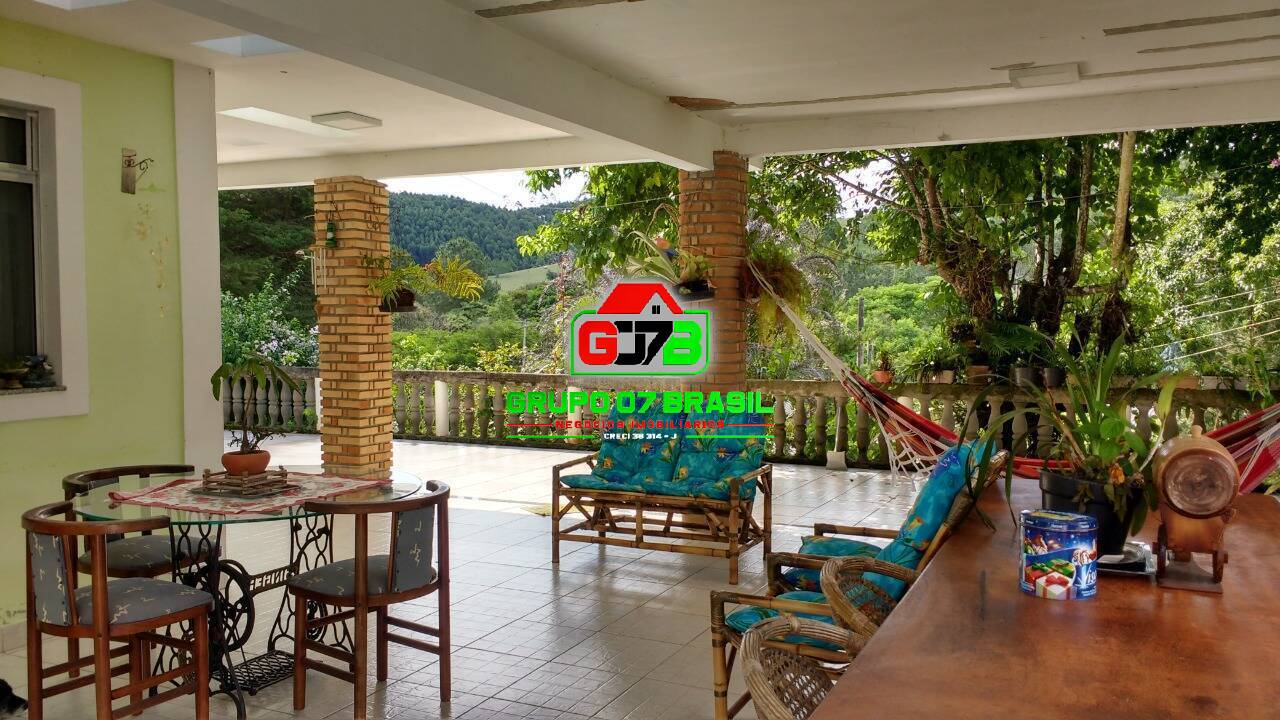 Chácara à venda com 5 quartos, 200m² - Foto 13