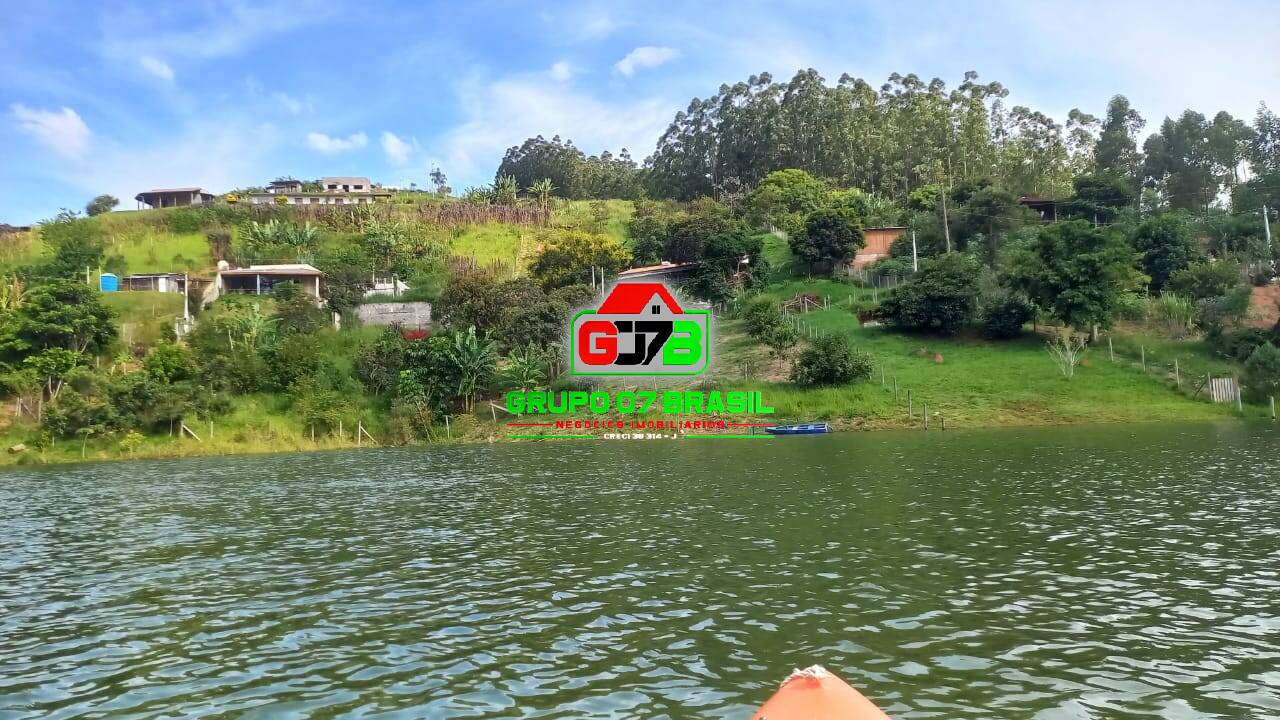 Chácara à venda com 3 quartos, 90m² - Foto 3