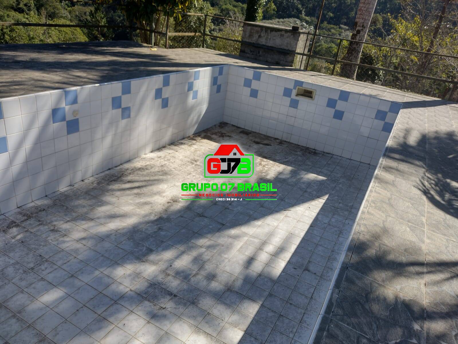 Fazenda à venda com 5 quartos, 200m² - Foto 14