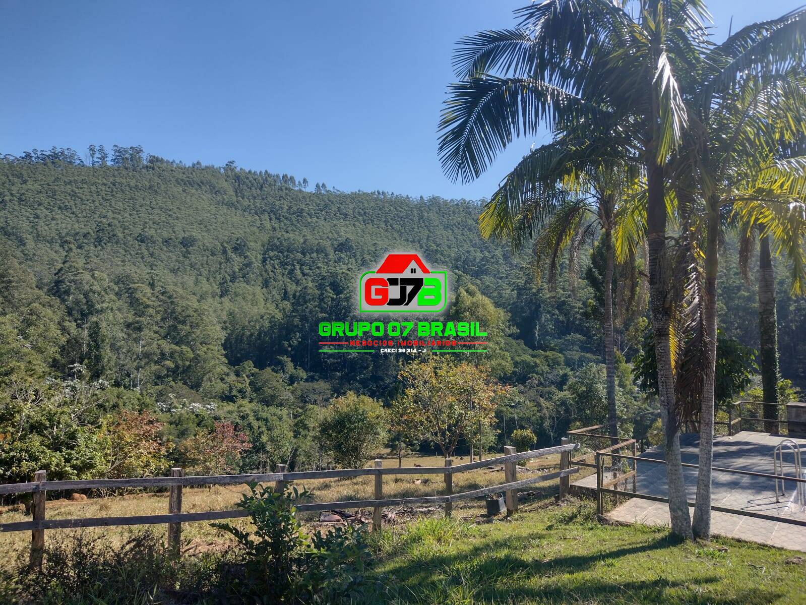 Fazenda à venda com 5 quartos, 200m² - Foto 24