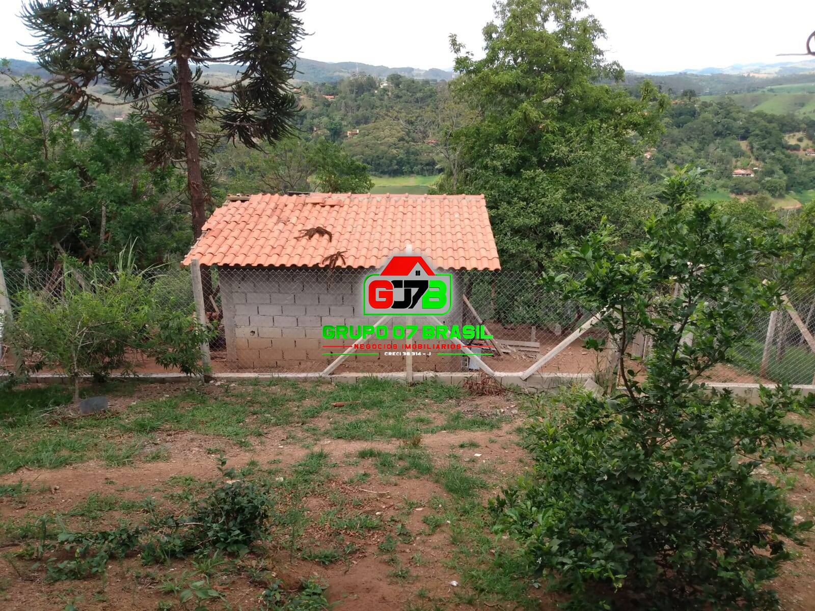 Chácara à venda com 2 quartos, 80m² - Foto 11