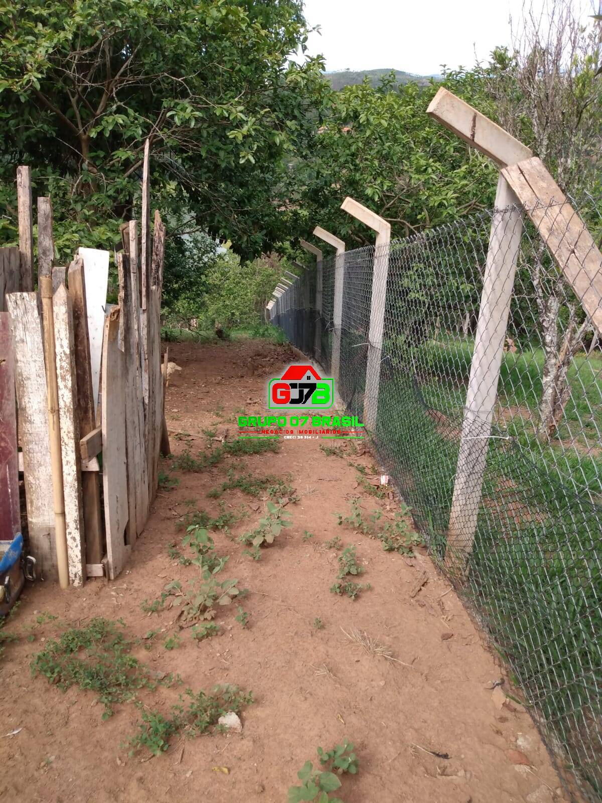 Chácara à venda com 2 quartos, 80m² - Foto 15