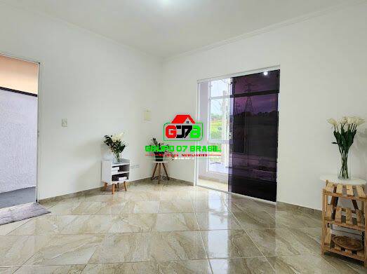 Casa, 3 quartos, 110 m² - Foto 1