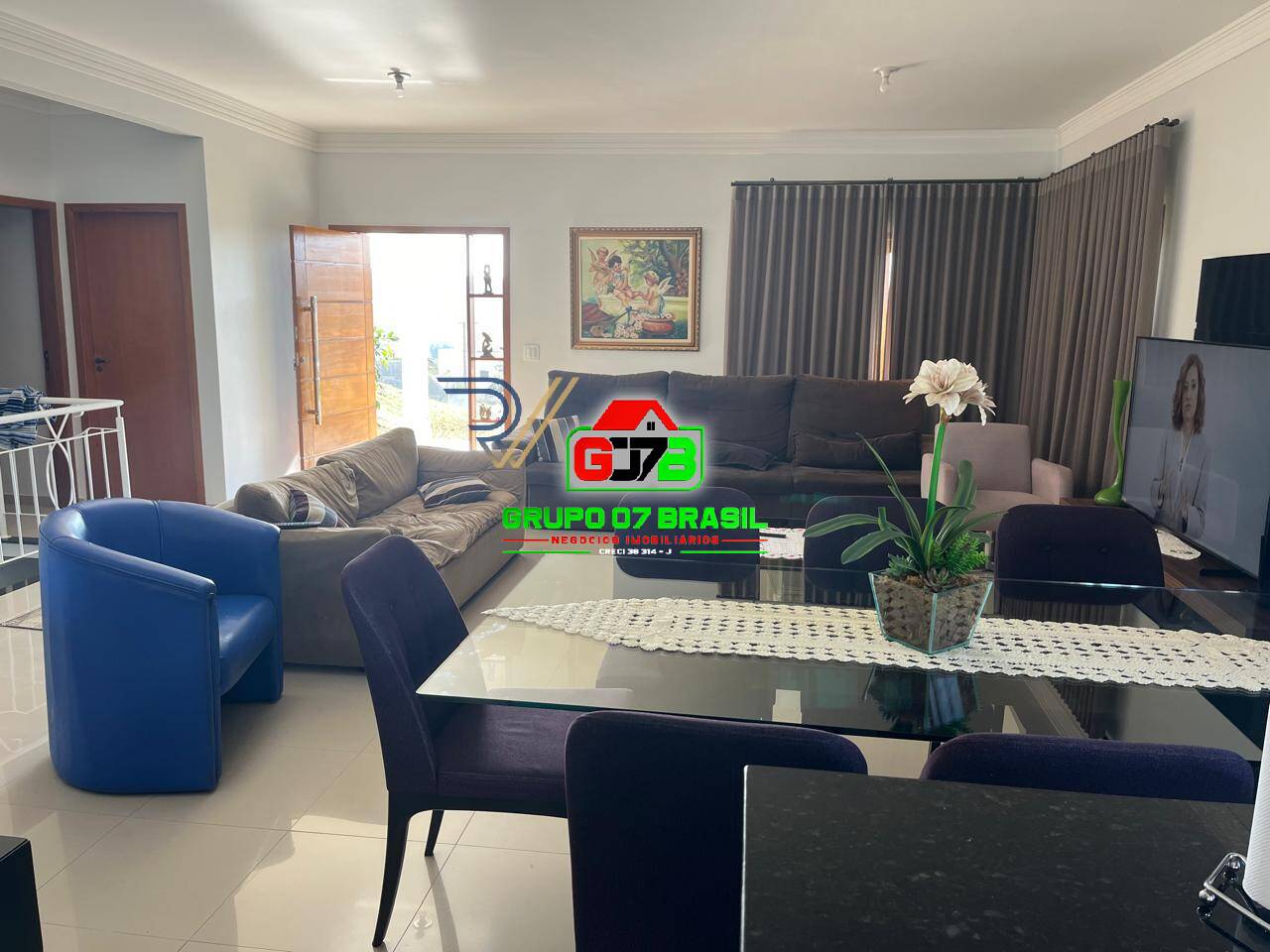 Casa, 4 quartos, 244 m² - Foto 2