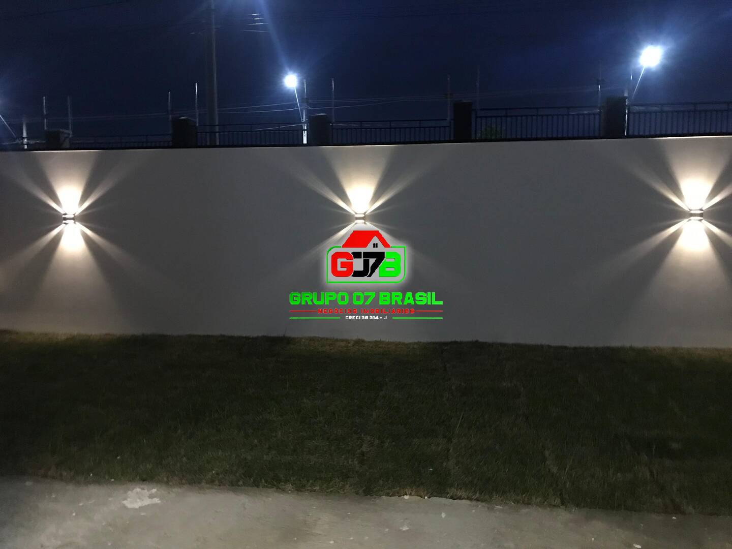 Casa à venda com 3 quartos, 180m² - Foto 14