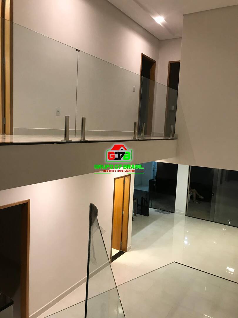 Casa à venda com 3 quartos, 180m² - Foto 15