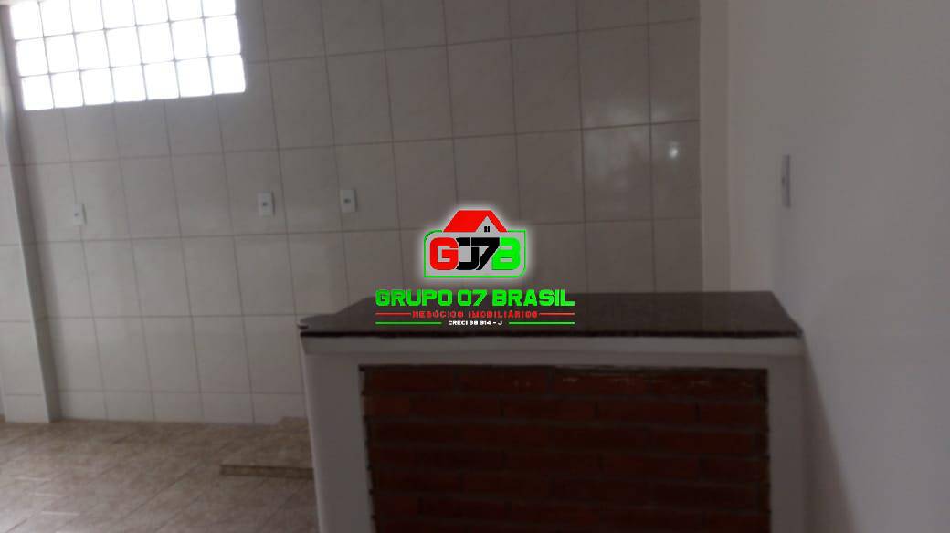 Casa à venda com 4 quartos, 166m² - Foto 13