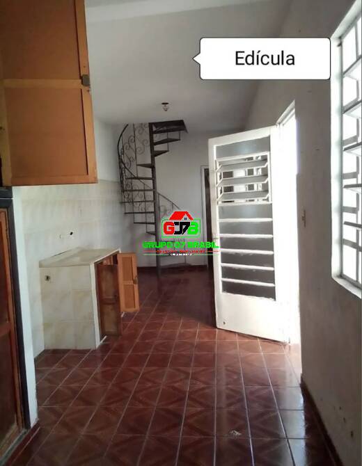 Casa à venda com 5 quartos, 180m² - Foto 15