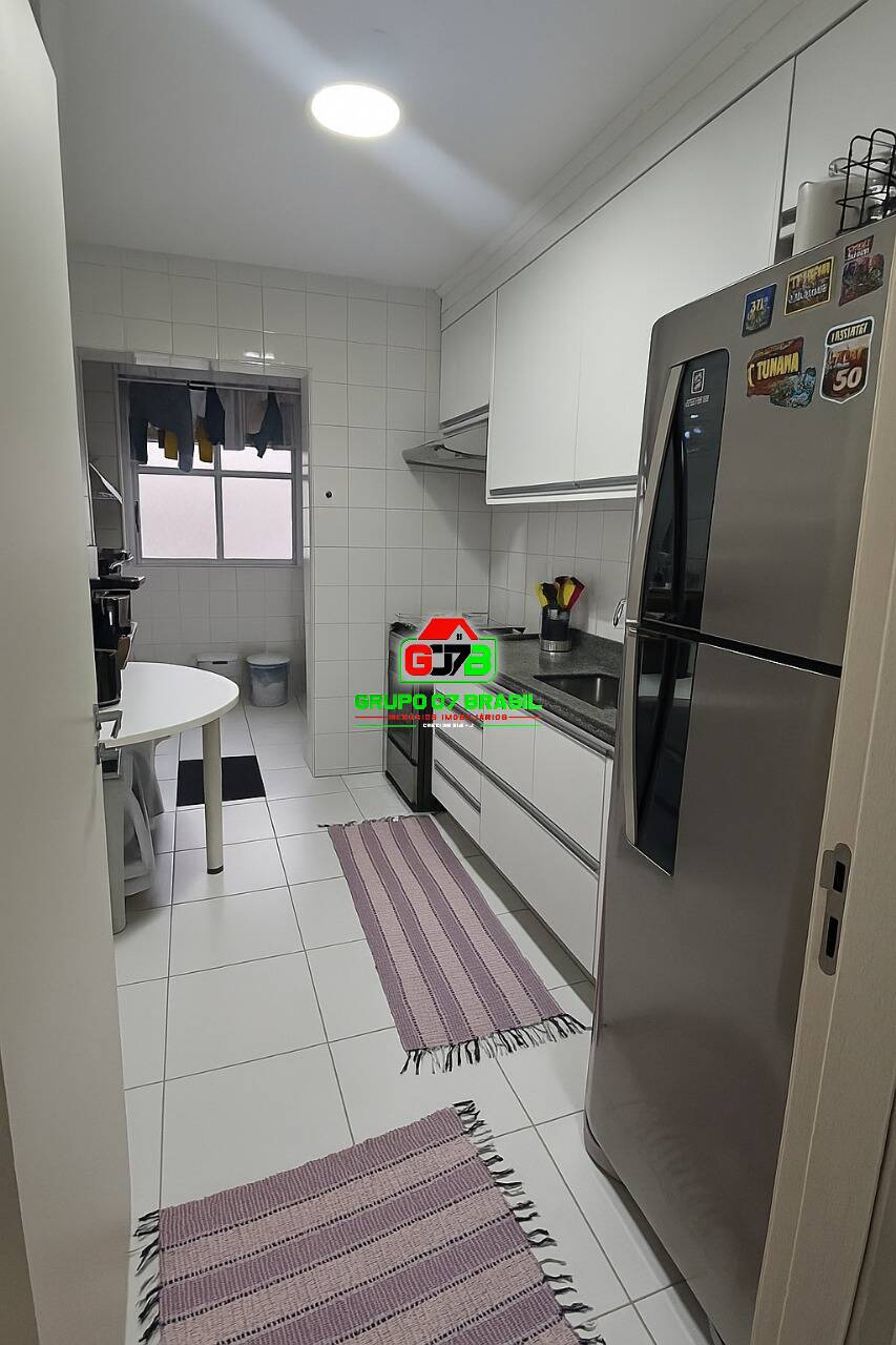 Apartamento à venda com 3 quartos, 88m² - Foto 2