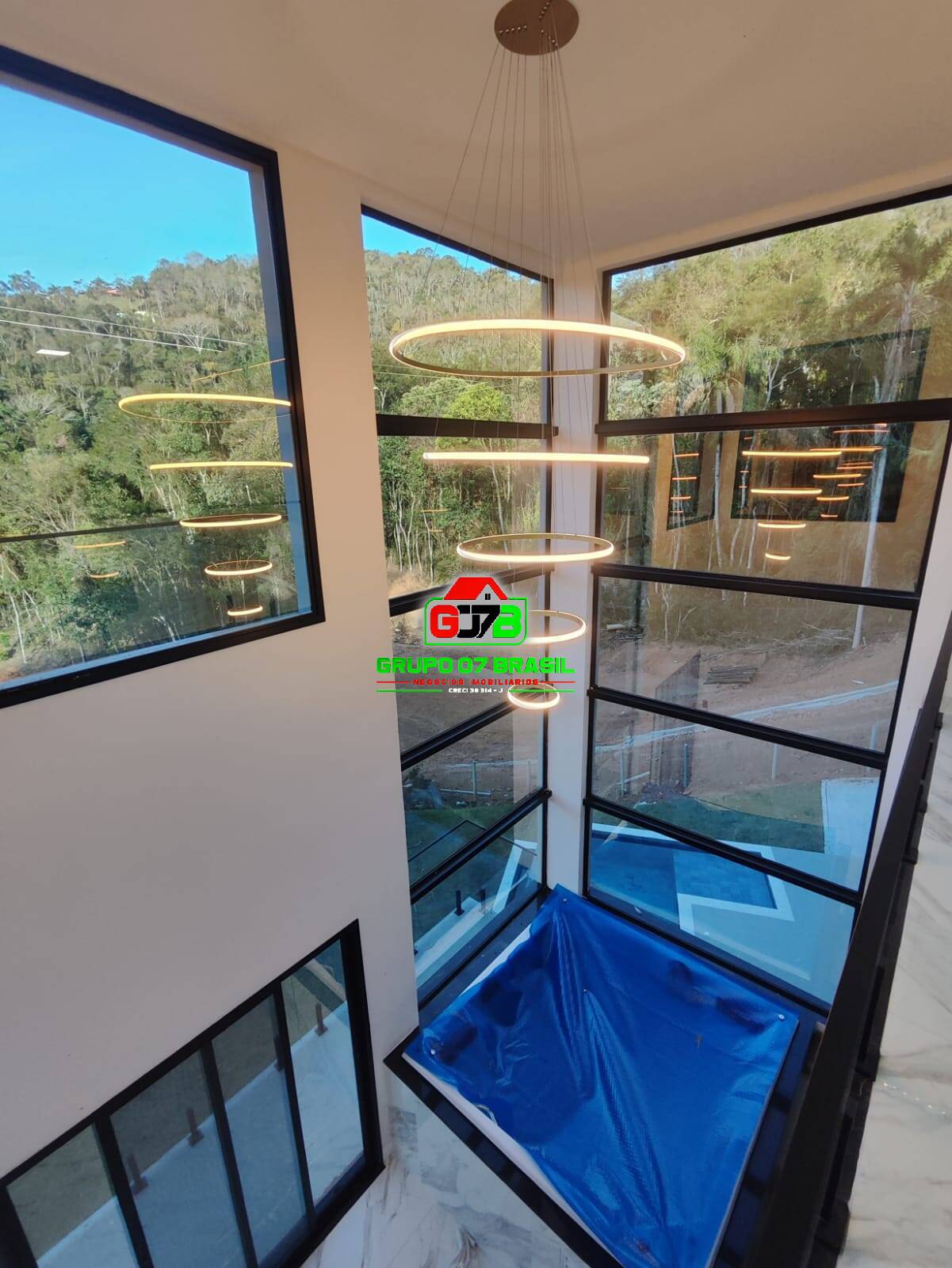 Casa à venda com 3 quartos, 350m² - Foto 6