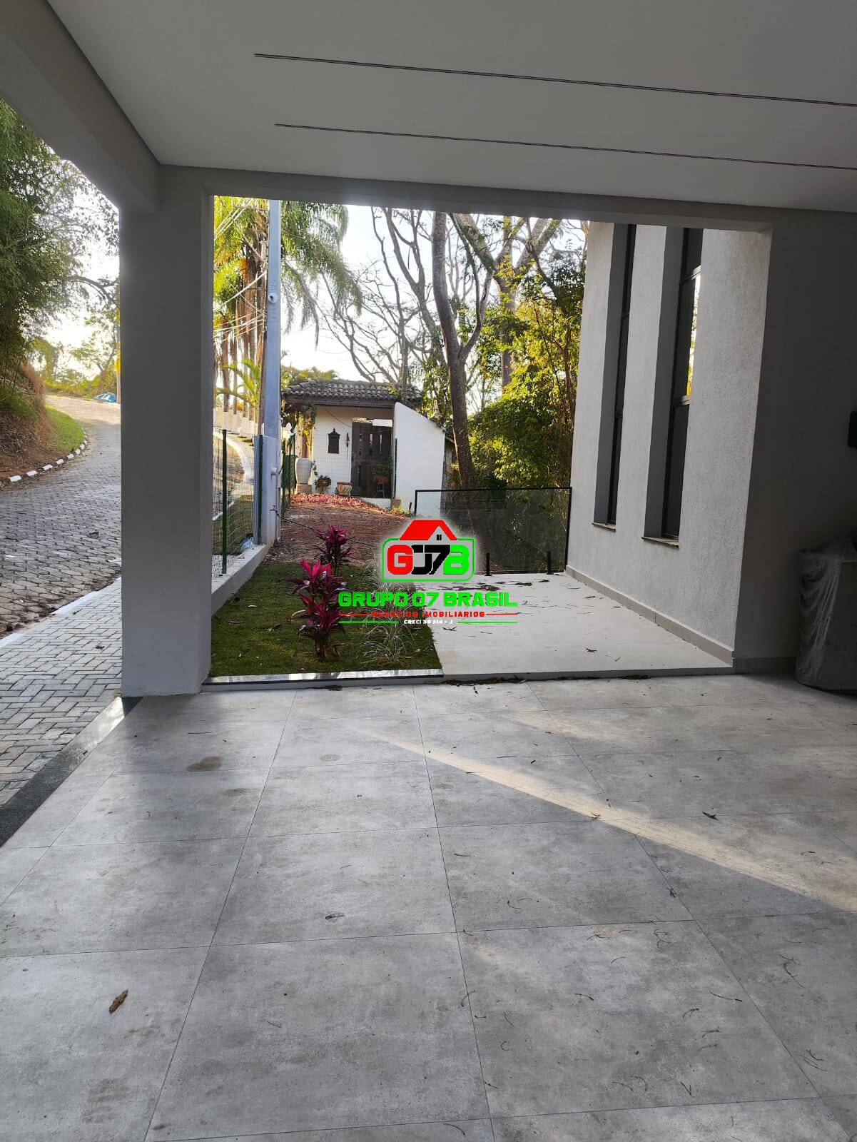Casa à venda com 3 quartos, 350m² - Foto 10