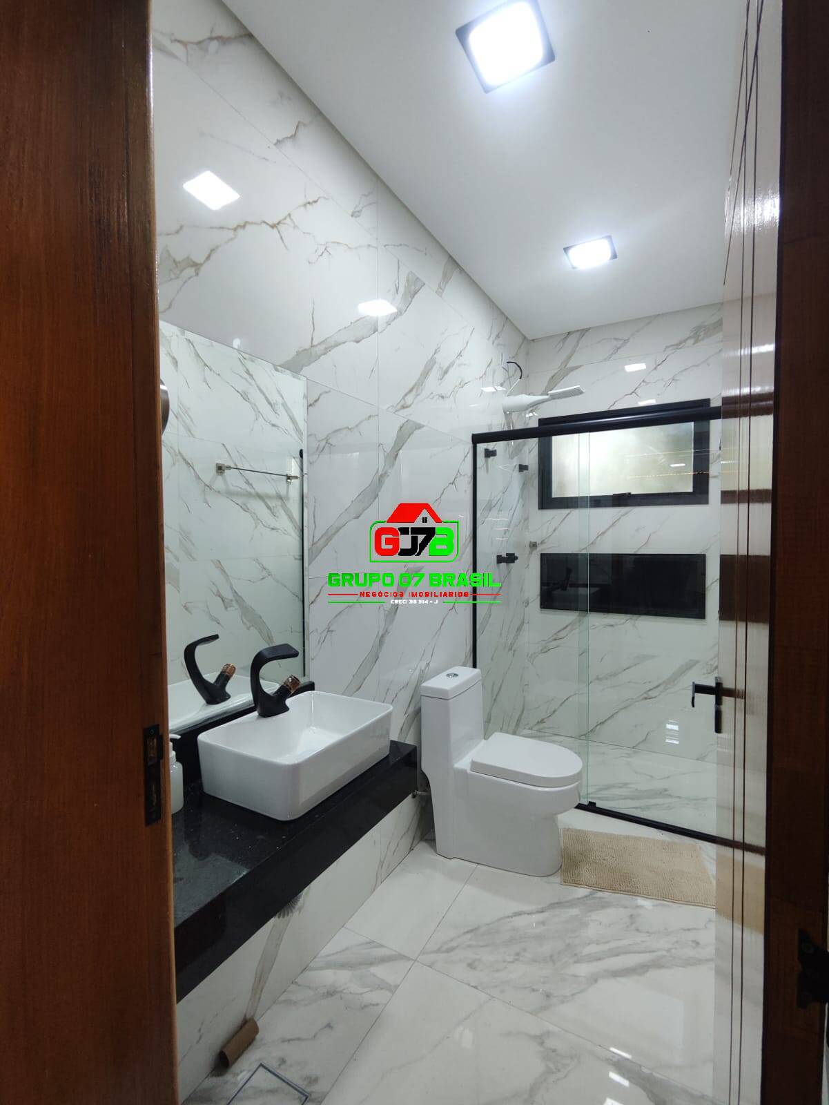 Casa à venda com 3 quartos, 350m² - Foto 18
