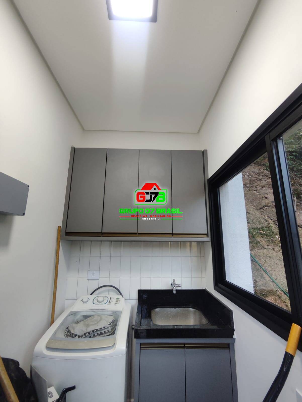 Casa à venda com 3 quartos, 350m² - Foto 25
