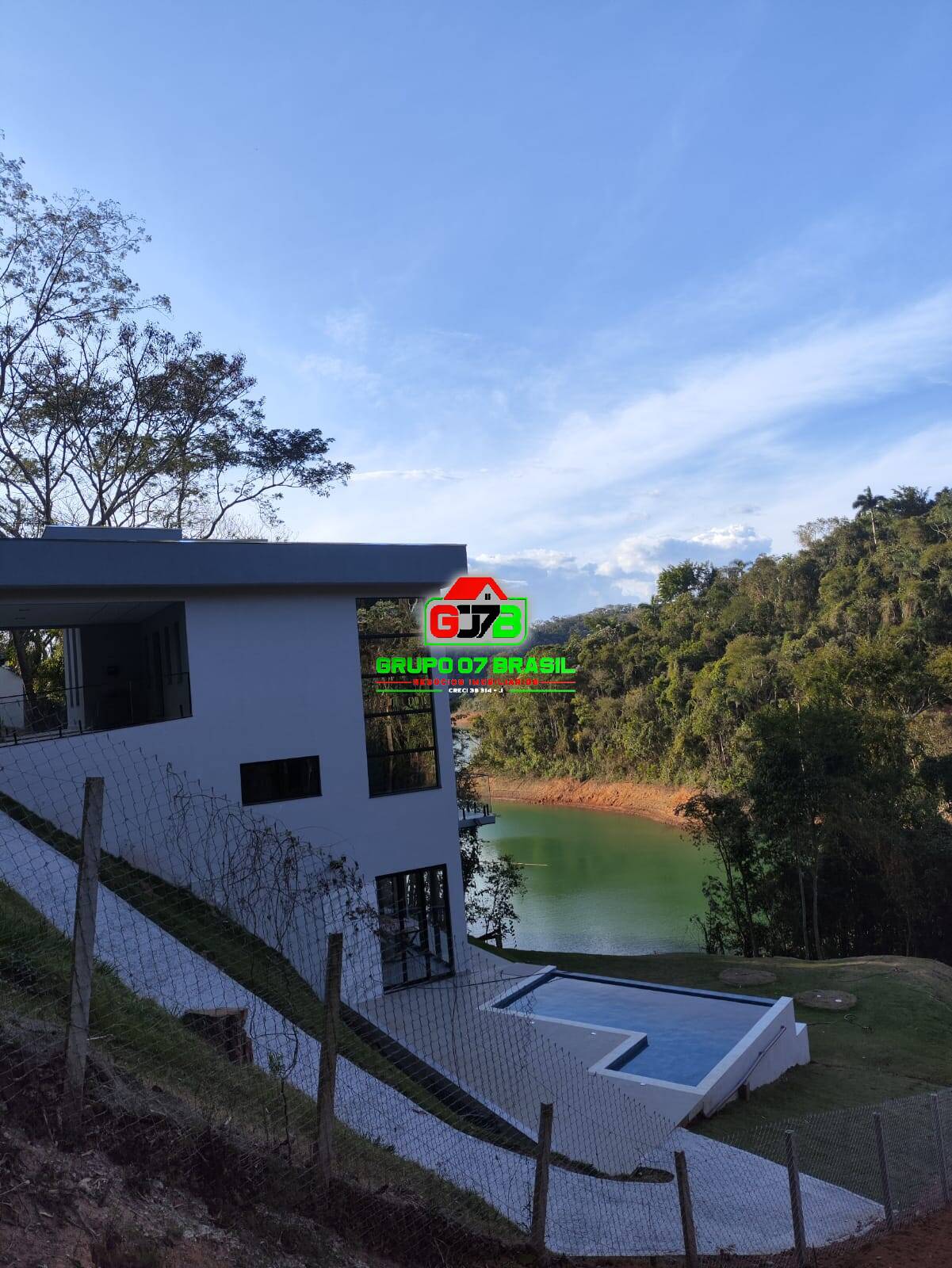 Casa à venda com 3 quartos, 350m² - Foto 31