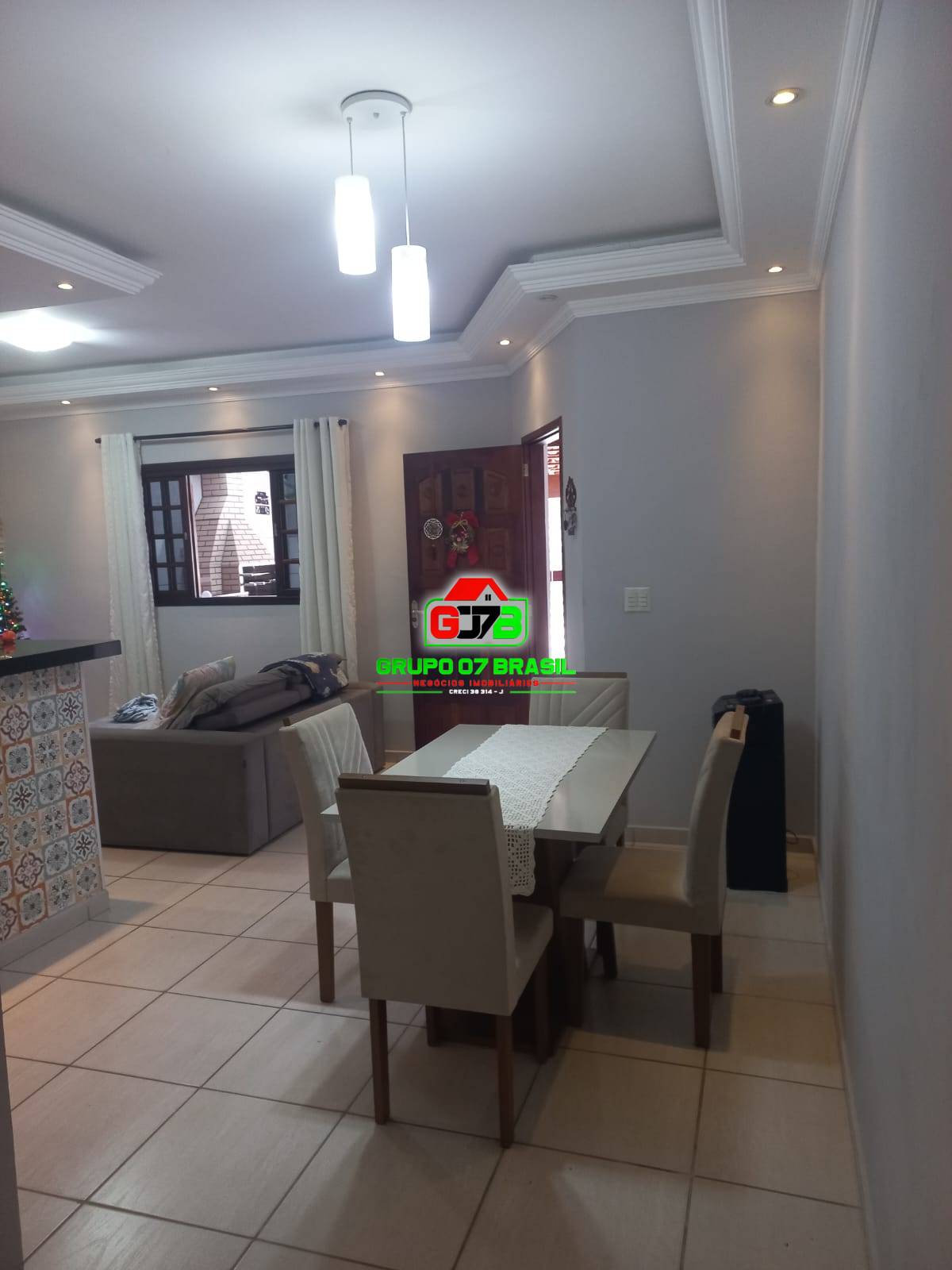 Casa, 2 quartos, 69 m² - Foto 1