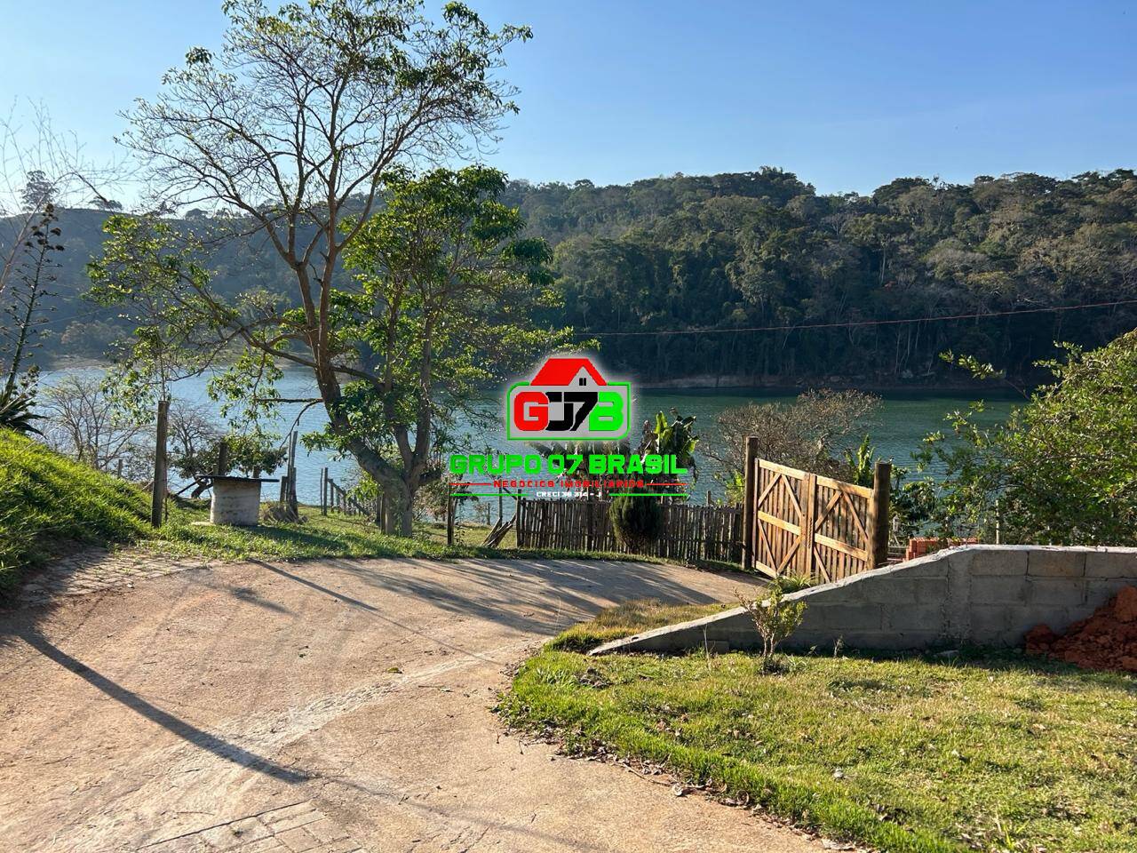 Chácara, 3 quartos, 1000 m² - Foto 1