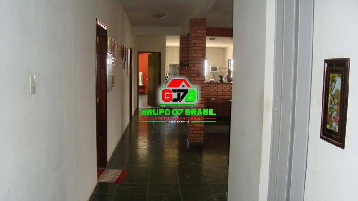 Casa, 3 quartos, 200 m² - Foto 9