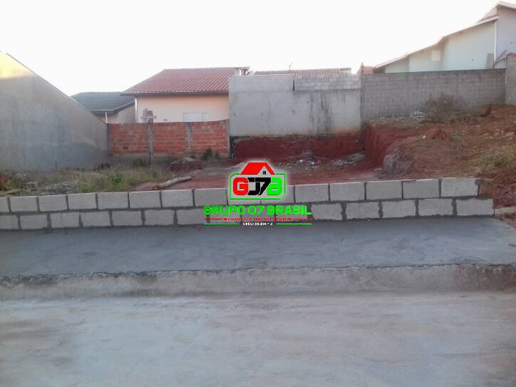 Terreno à venda, 140m² - Foto 1