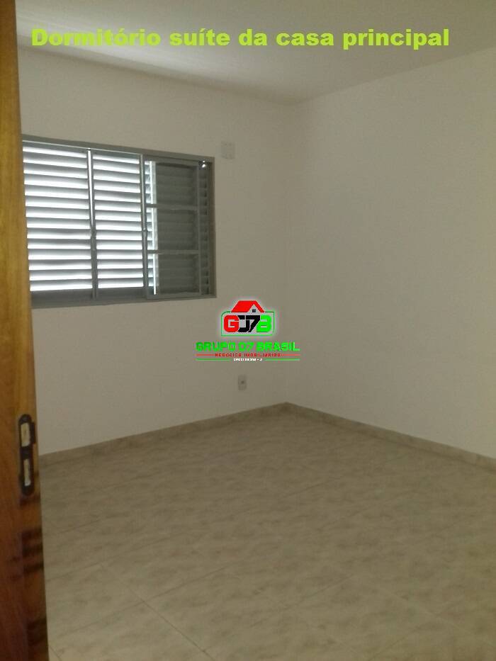 Casa, 3 quartos, 250 m² - Foto 12